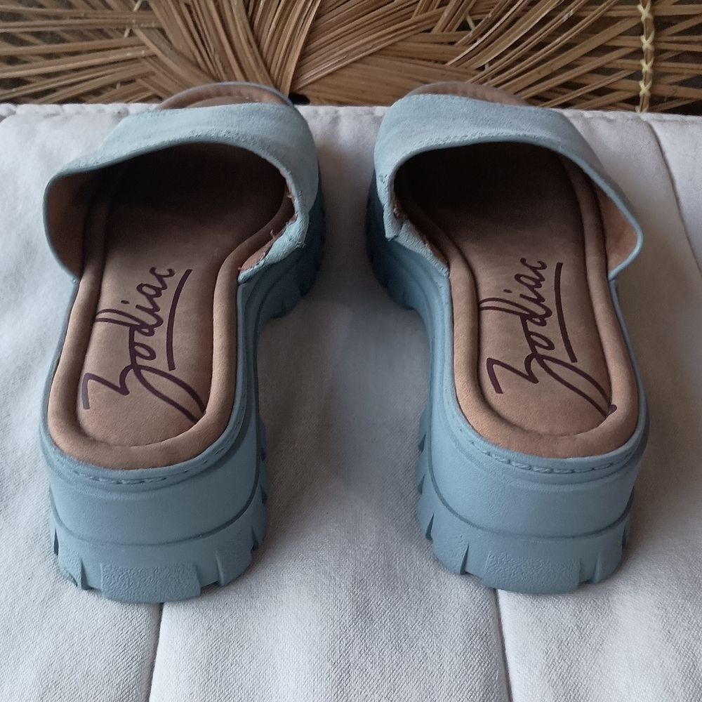 Zodiac Baby Blue Suede Leather Slides_10 - Picture 4 of 6